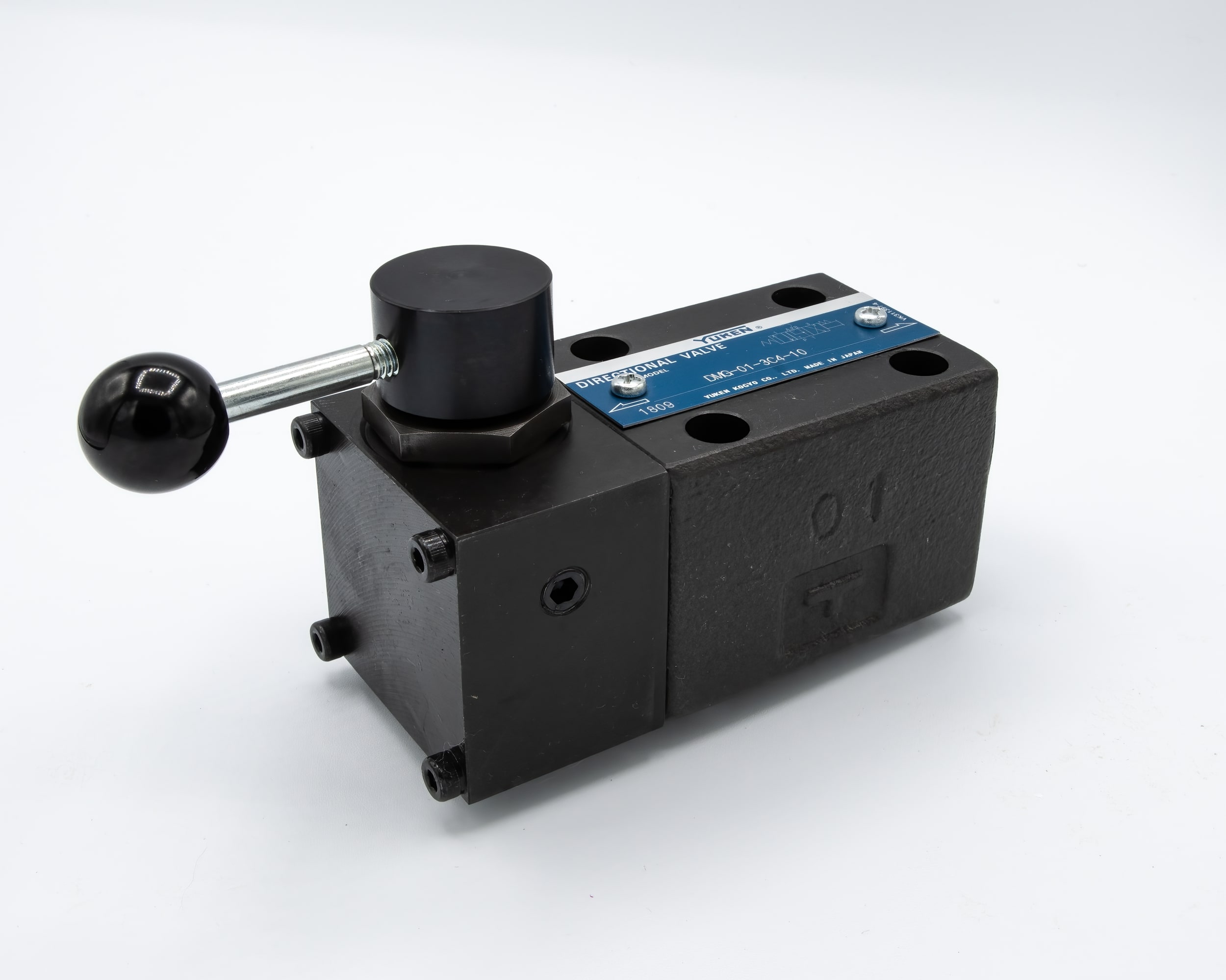 2 Position Spring Return - Manually Operated Directional Valves - Cetop 3